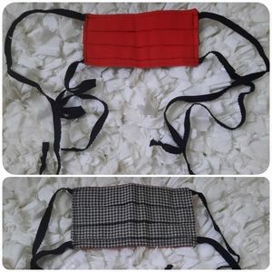 Reversible Face Mask Red and Black / White Checkerboard Ribbon Tie Sides VGUC OS